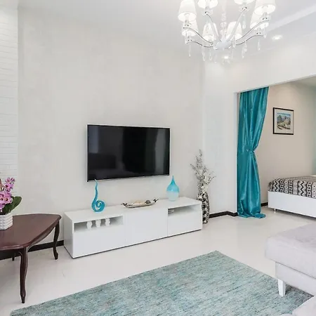 Excellent, Cozy Apartment