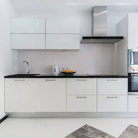 Excellent, Cozy Apartment